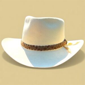 AKUBRA SNOWY RIVER Australian Cream Country Feather Hat, Pure Fur Felt, …